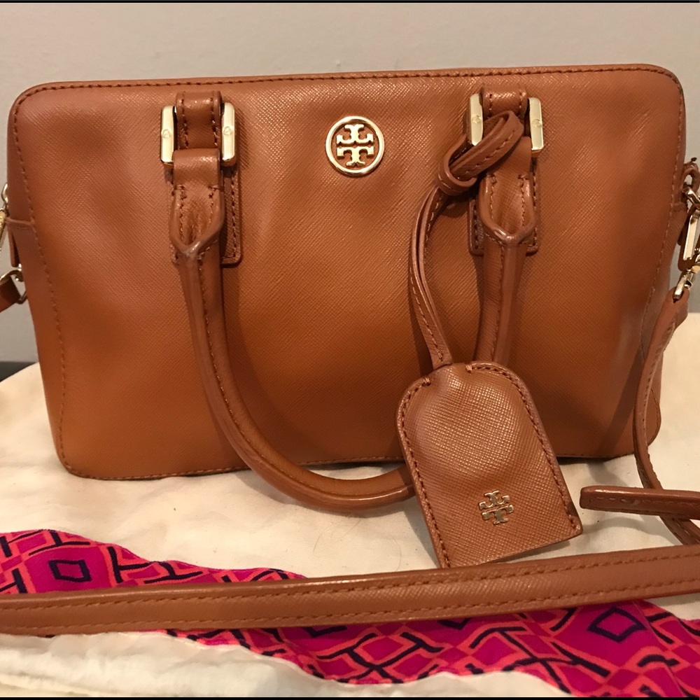 AUTHENTIC Tory Burch Tan Crossbody Excellent Cond